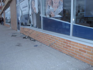 car drives in to bowmanville dental at the bowmanville mall 1